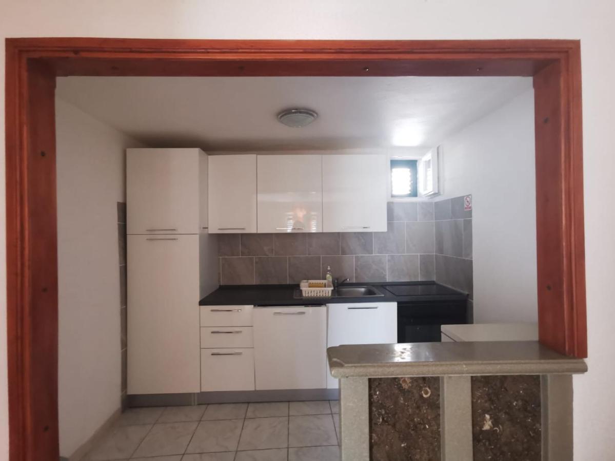 Apartmani Franceska Bol Dış mekan fotoğraf